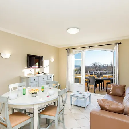 La Camiole Yourhosthelper Apartment