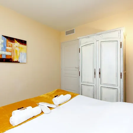 La Camiole Yourhosthelper Apartment *